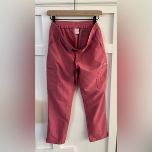 Figs petite small scrub Yola pant quartz